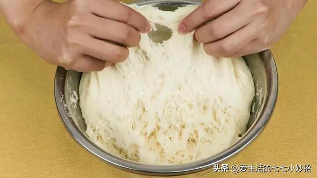 如何自己做肠粉的米浆（怎样制作肠粉米浆）